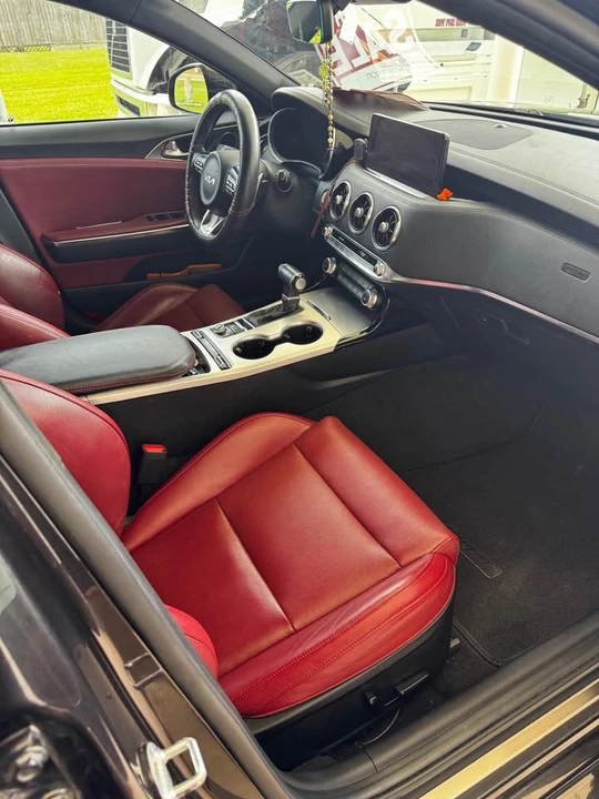 2022 Kia Stinger - Image 8 of 8