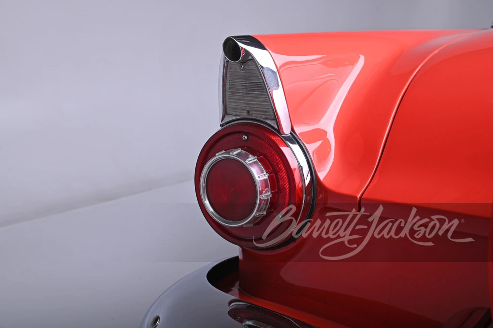 1956 Ford Thunderbird 1st Gen - Image 19 of 31