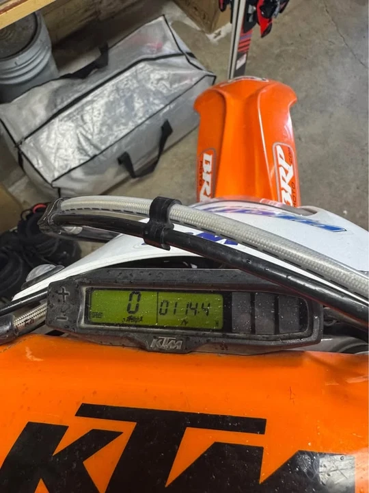 KTM - Image 9 of 9