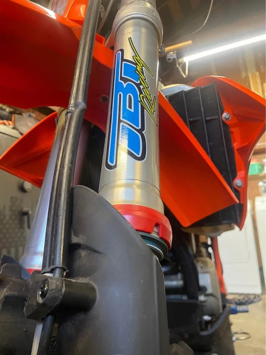 KTM - Image 3 of 7