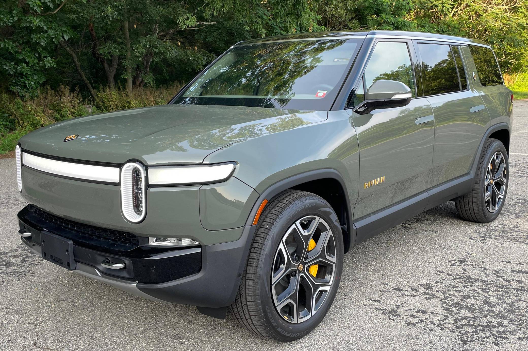 2023 Rivian R1S Launch Edition