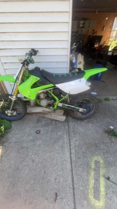 Kawasaki KX - Image 3 of 3