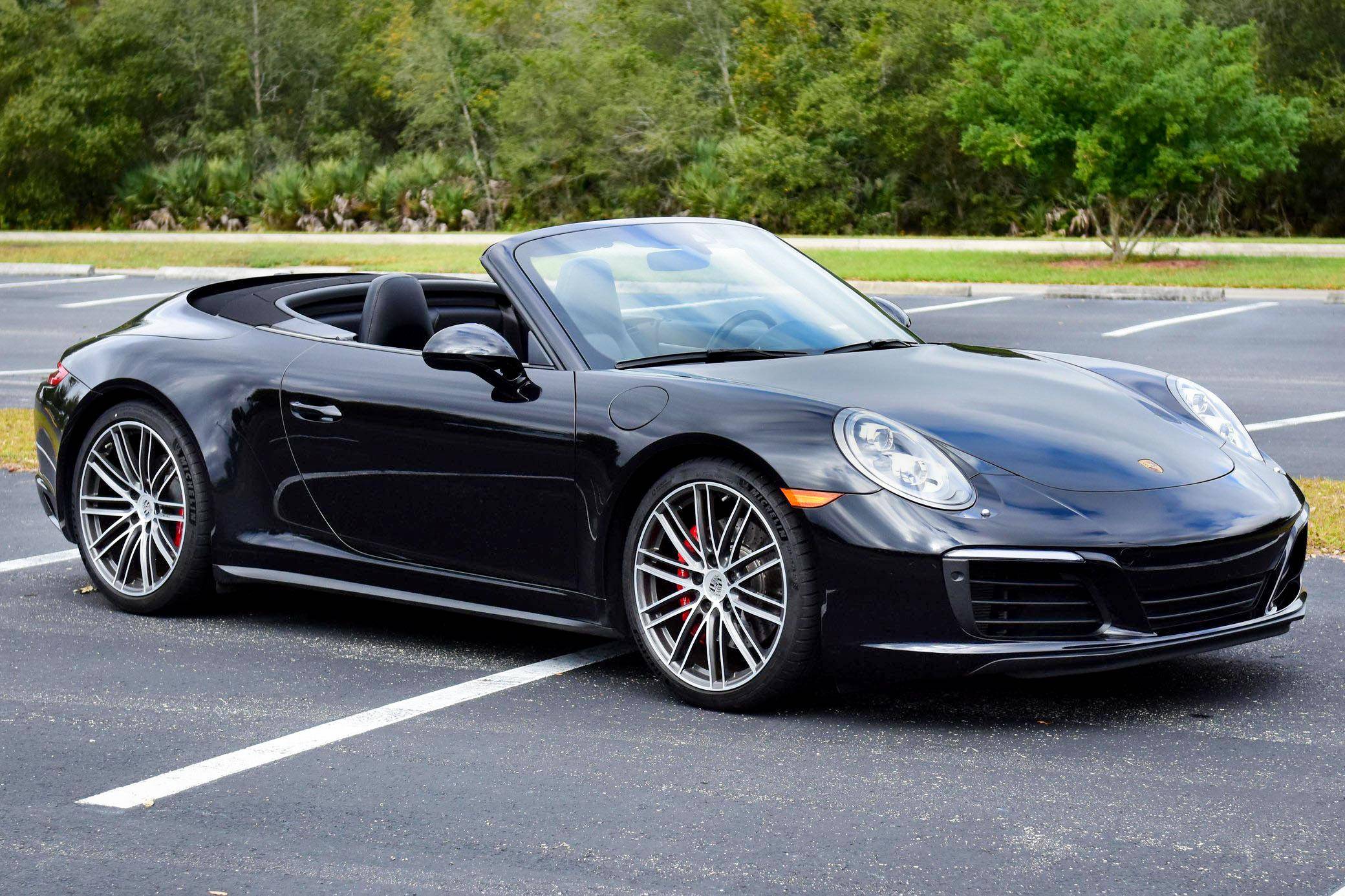 2017 Porsche 911 Carrera 4S Cabriolet