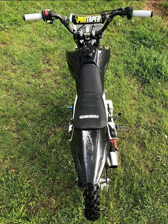 2010 Kawasaki - Image 5 of 6