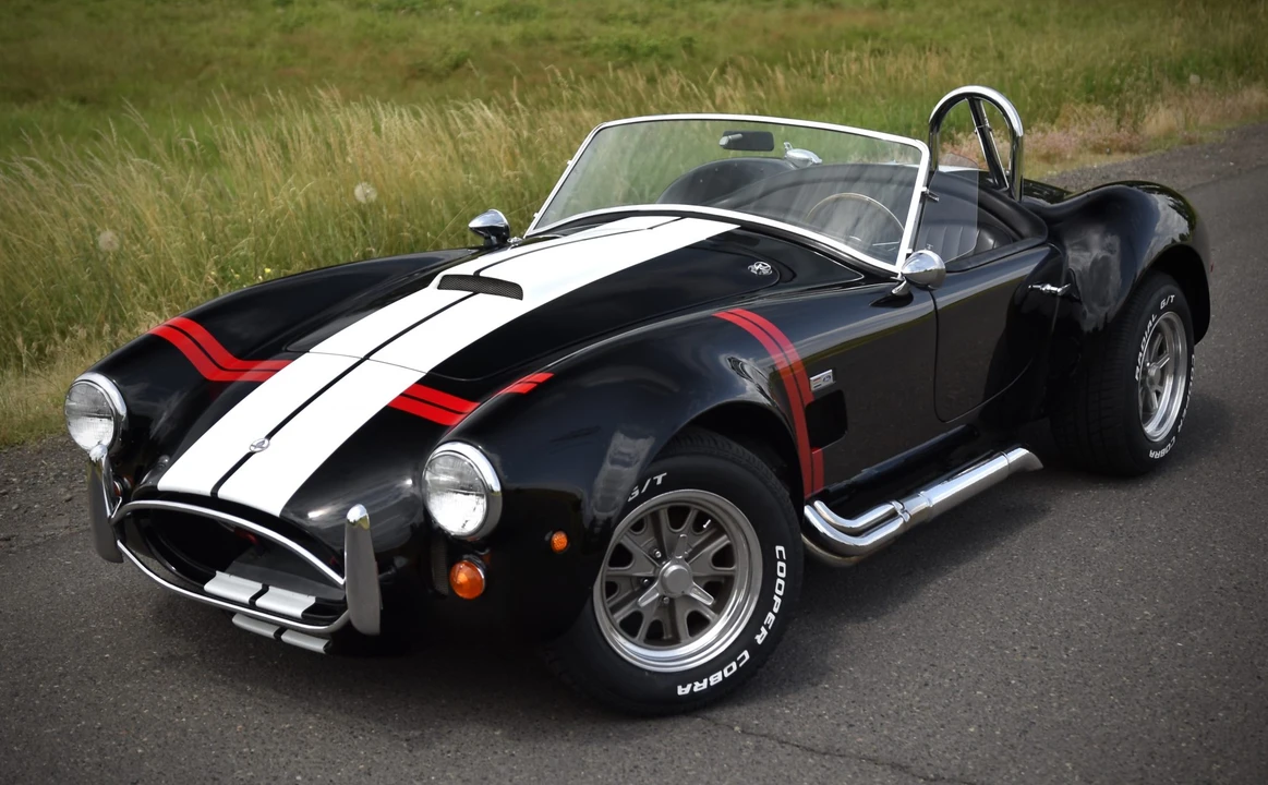 Shelby Cobra Replica - Image 11 of 31