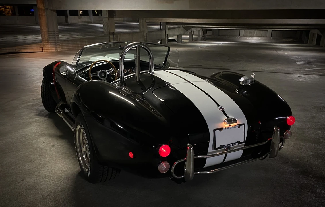 Shelby Cobra Replica - Image 30 of 31