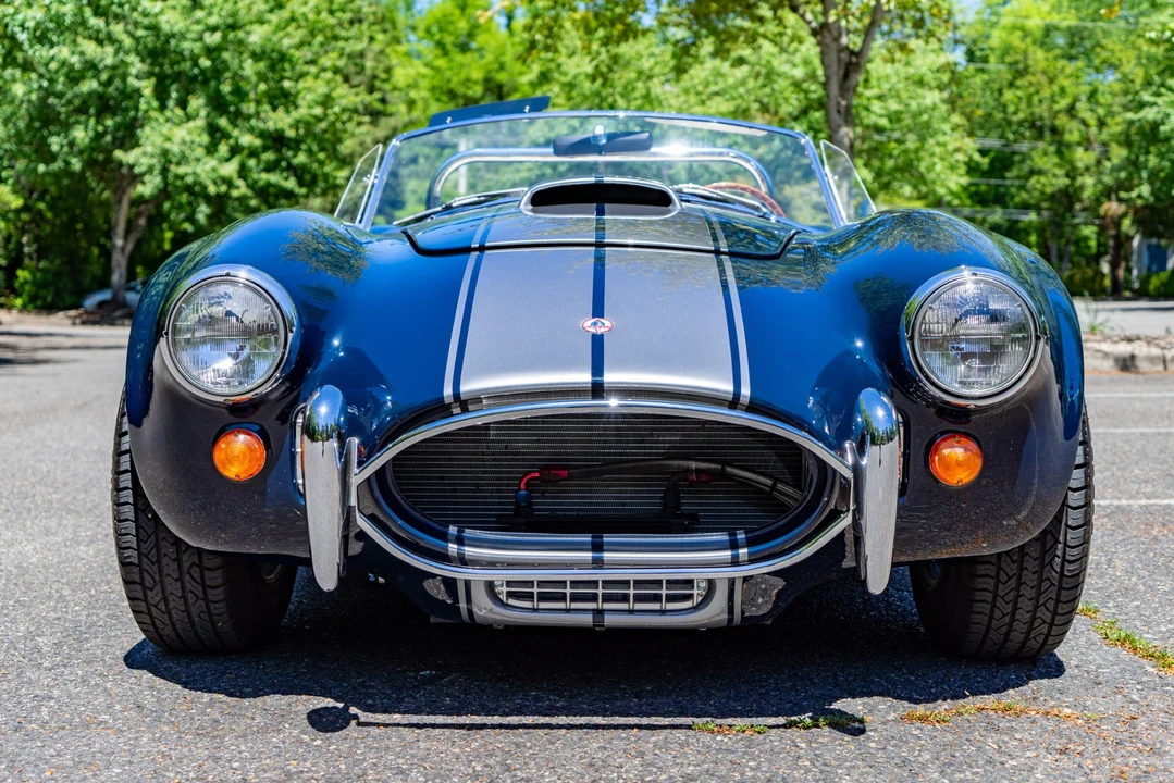 Shelby Cobra Replica - Image 21 of 31