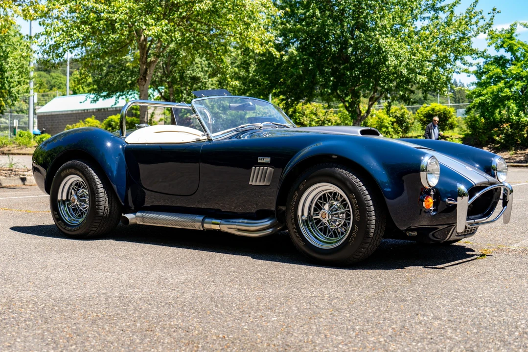 Shelby Cobra Replica - Image 16 of 31