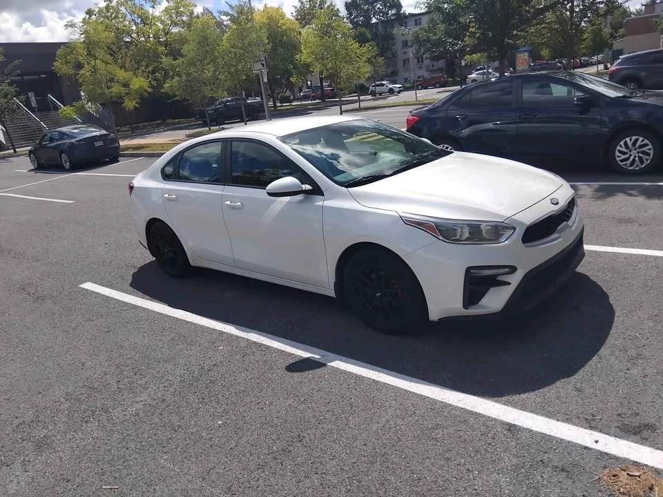 2019 Kia Forte - Image 2 of 3