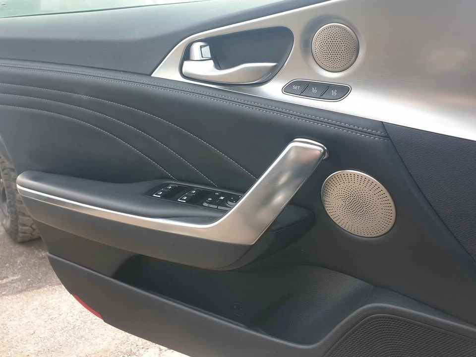 2023 Kia Stinger GT - Image 6 of 6