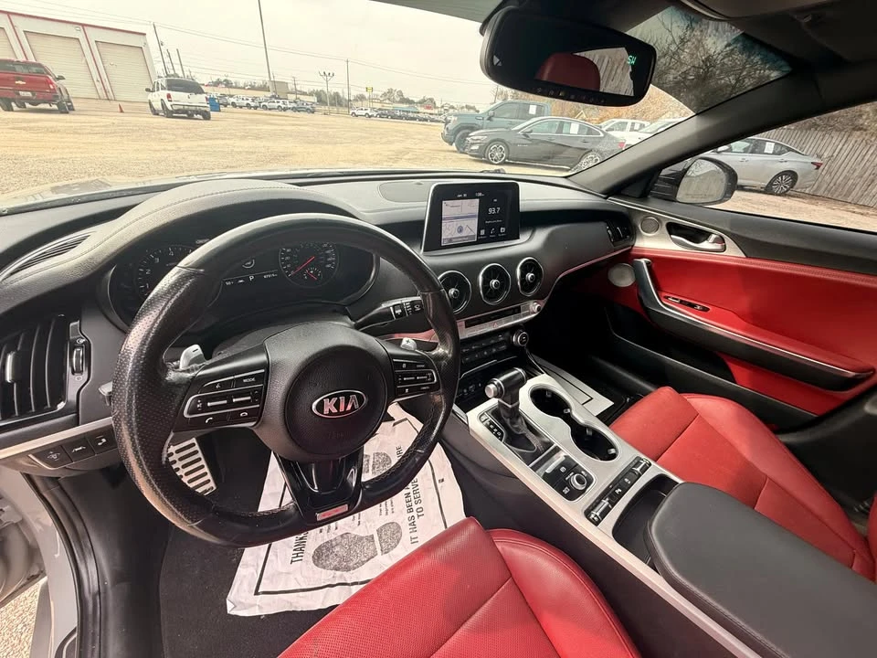 2019 Kia Stinger GT - Image 2 of 10