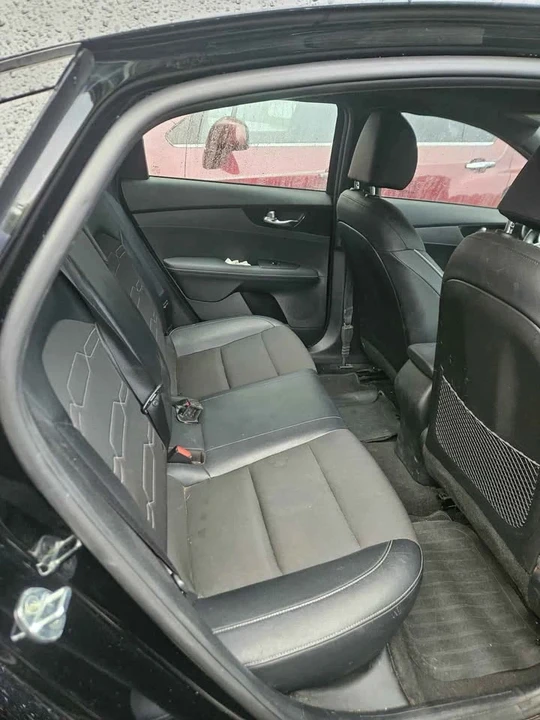 2022 Kia Forte - Image 4 of 6