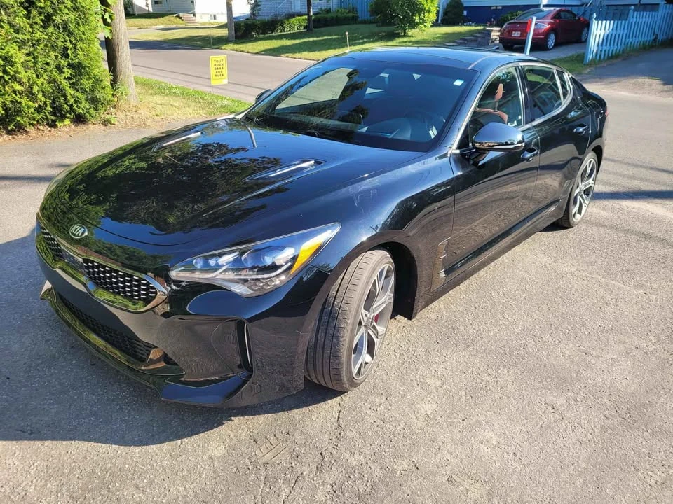 2021 Kia Stinger GT - Image 2 of 7