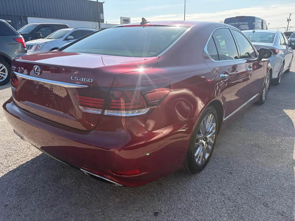 Lexus LS 4th Gen - Image 2 of 2