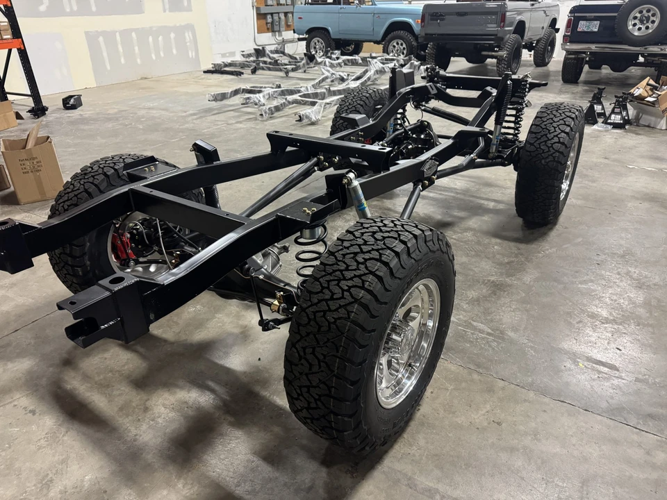 Parts & Memorabilia Rolling Chassis - Image 7 of 31