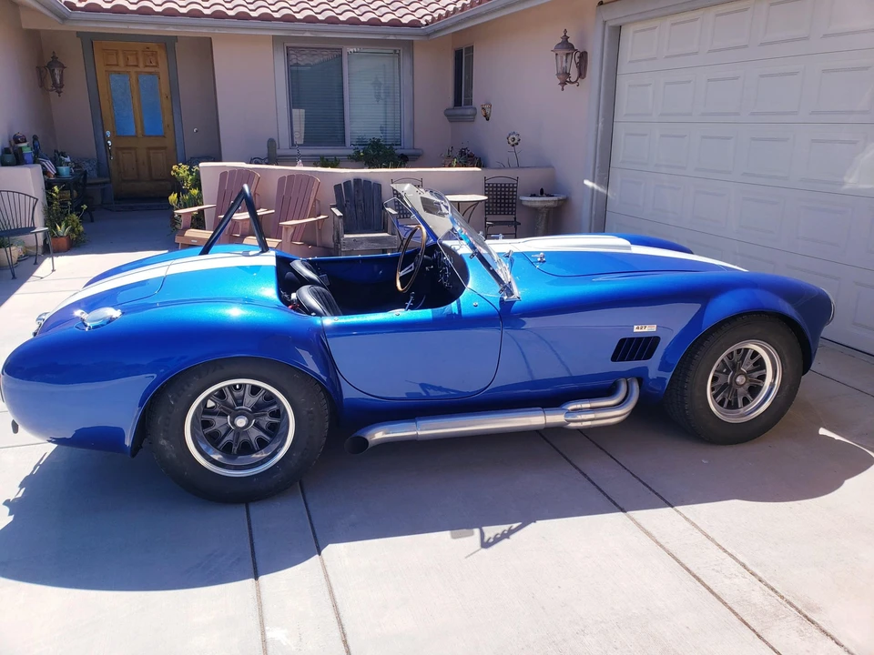 Shelby Cobra Replica - Image 17 of 31