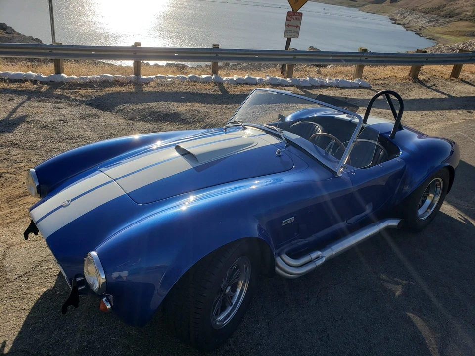 Shelby Cobra Replica - Image 26 of 31