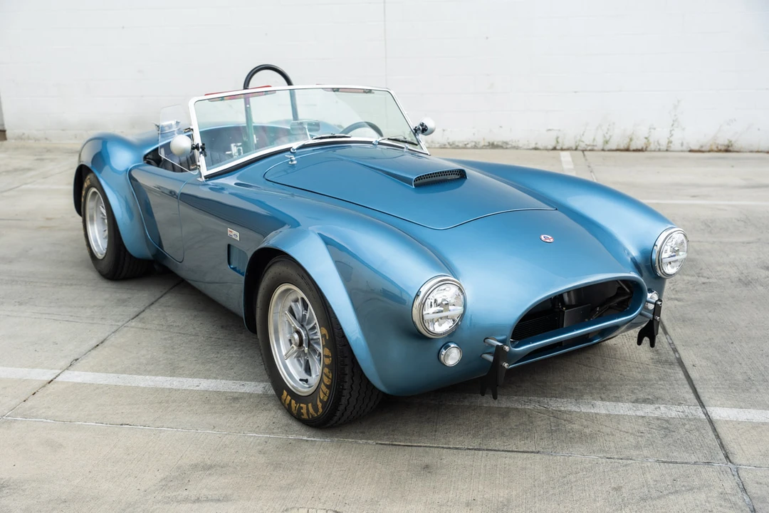 Shelby Cobra Replica - Image 6 of 31