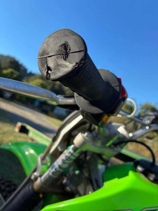 2022 Kawasaki - Image 5 of 6