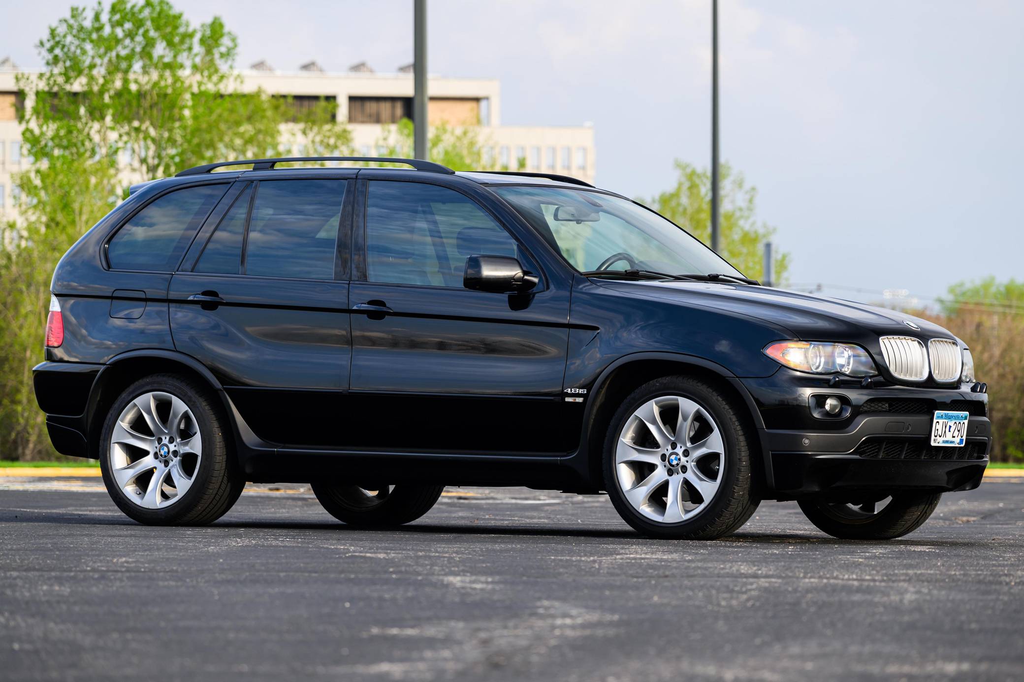 2005 BMW X5 4.8is