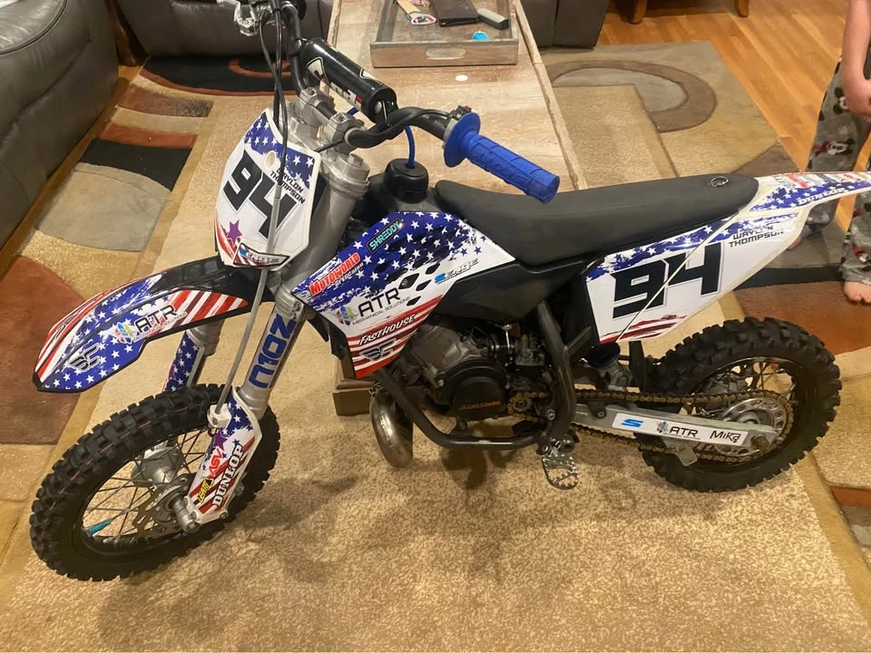 2015 KTM - Image 2 of 3