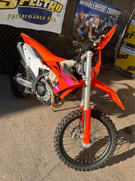 2024 KTM - Image 4 of 8