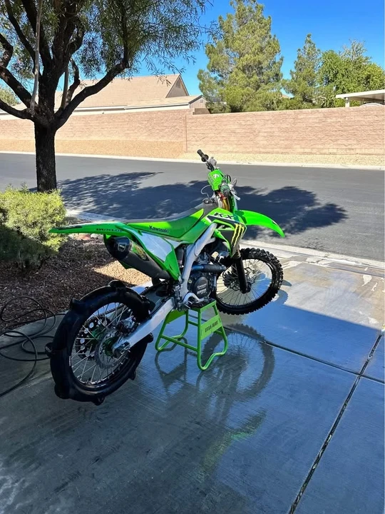 2023 Kawasaki KX - Image 3 of 4
