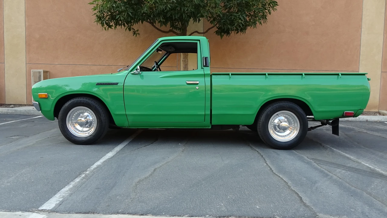 1974 Nissan - Image 18 of 31