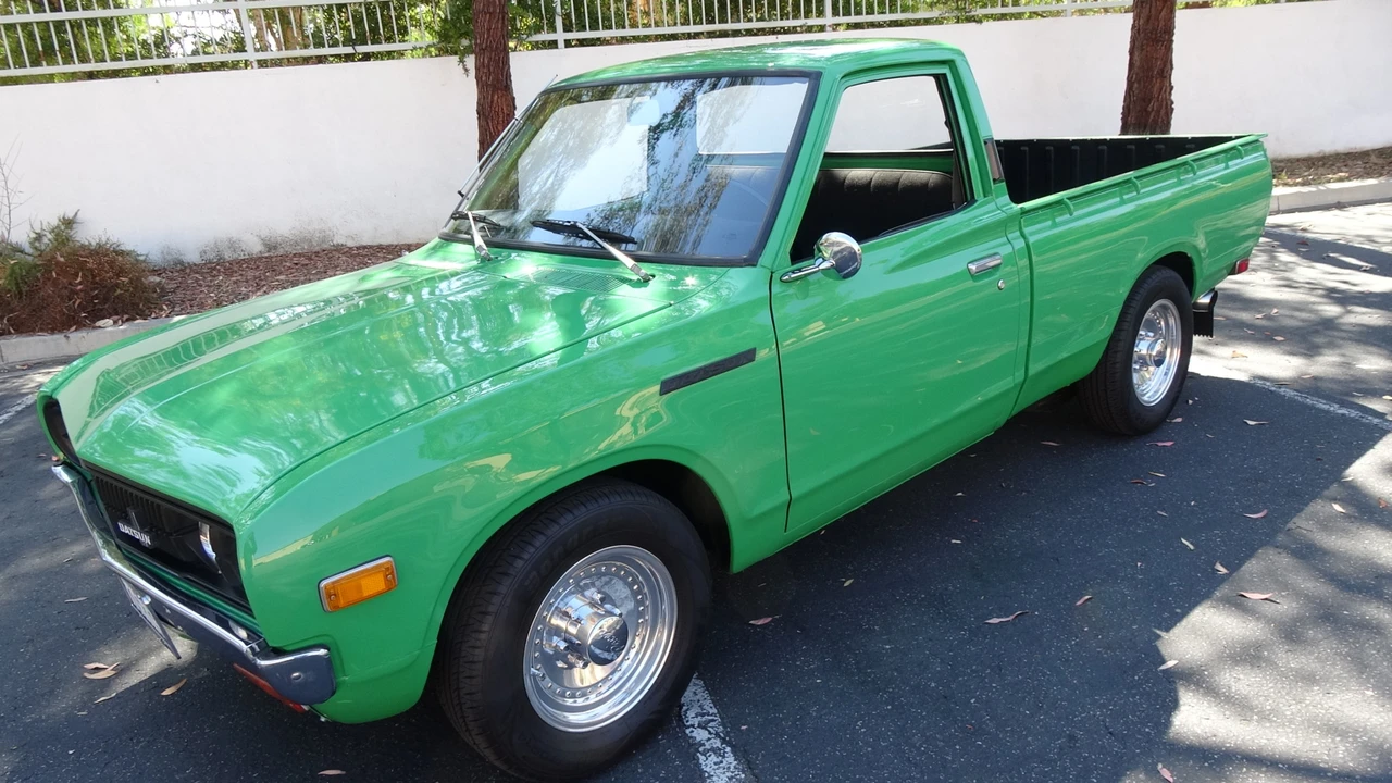 1974 Nissan - Image 2 of 31