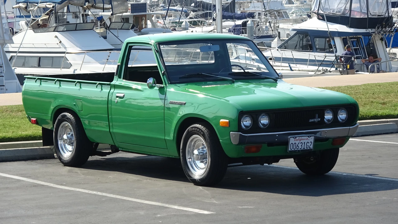 1974 Nissan - Image 10 of 31