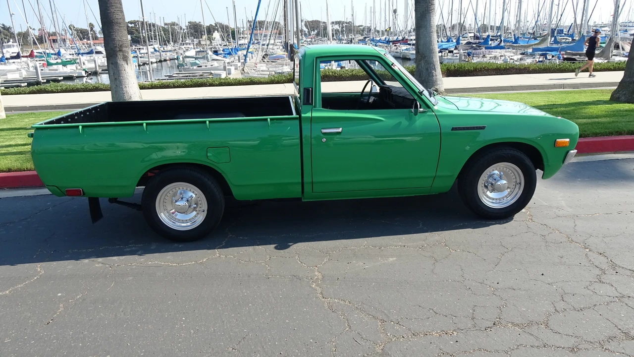 1974 Nissan - Image 13 of 31