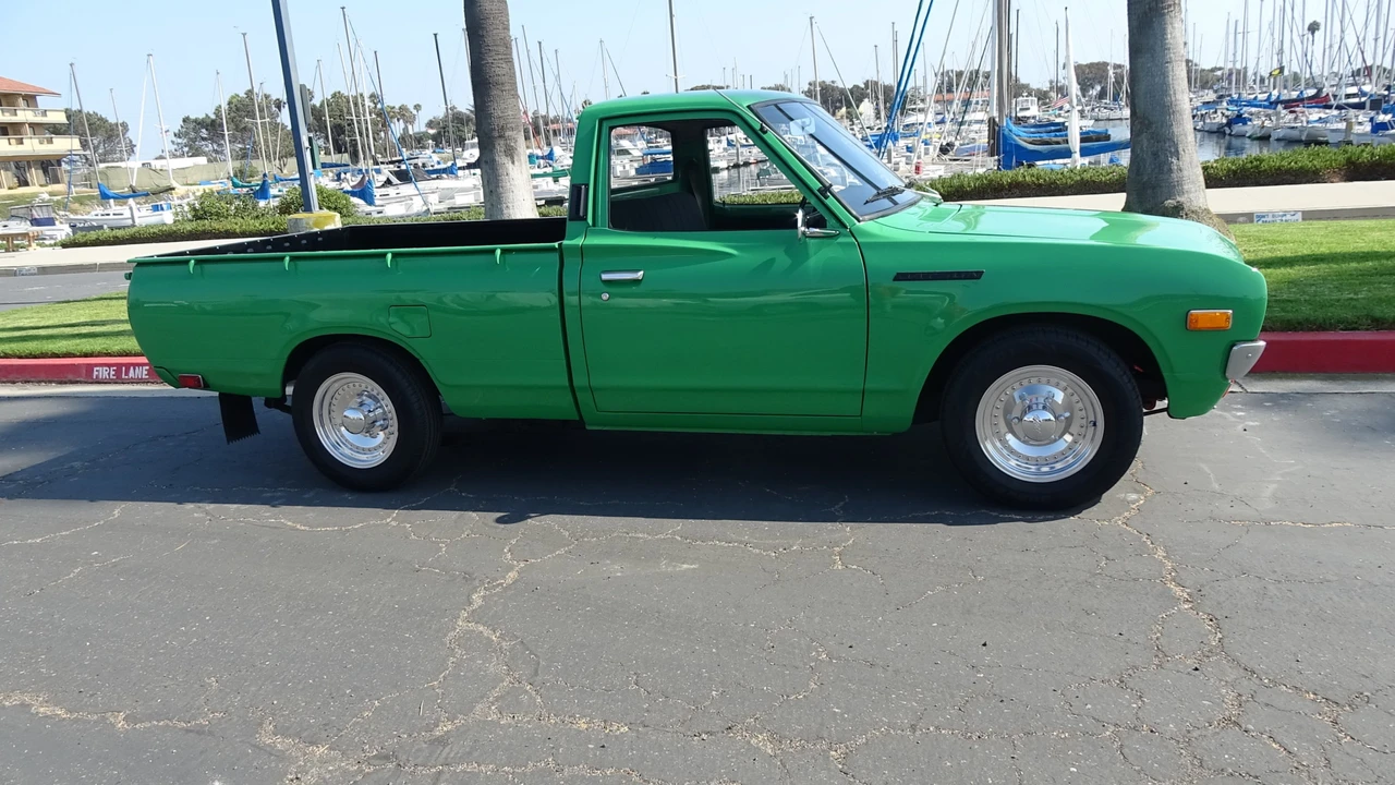 1974 Nissan - Image 12 of 31