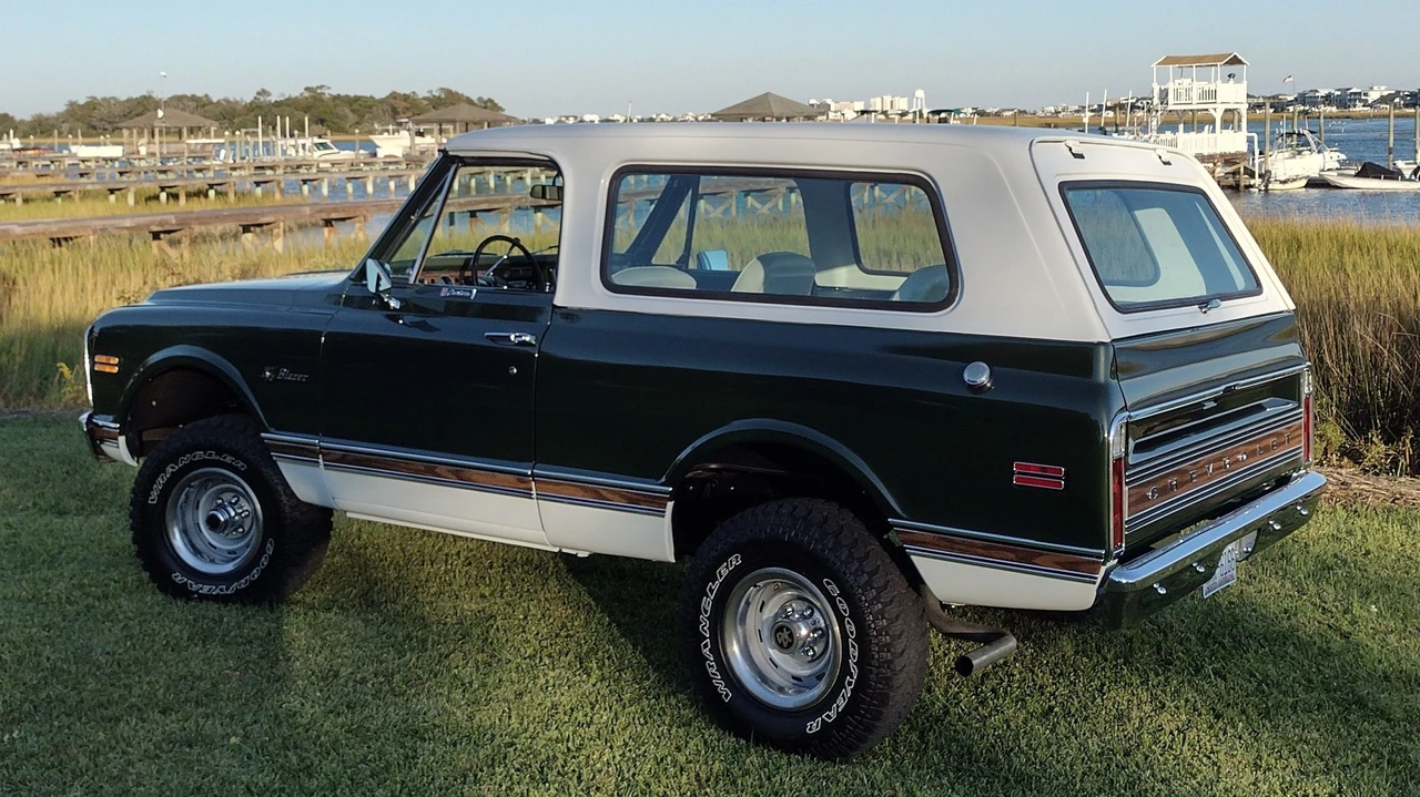 1971 GMC Jimmy 1st Gen - Image 12 of 31