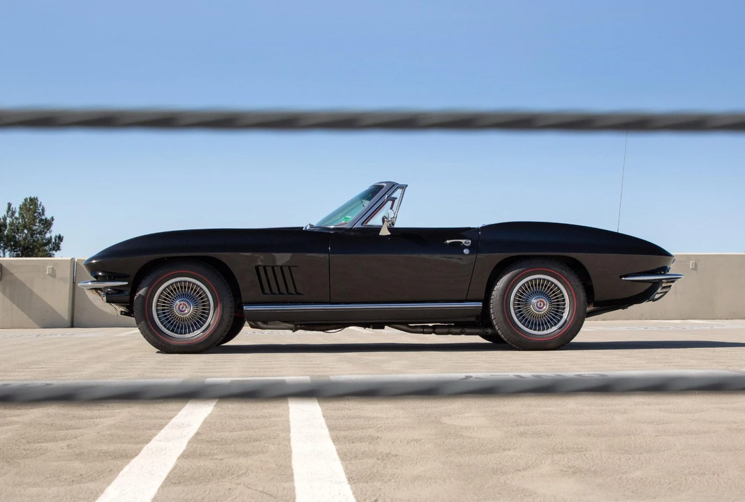 1967 Chevrolet Corvette C2 - Image 28 of 31
