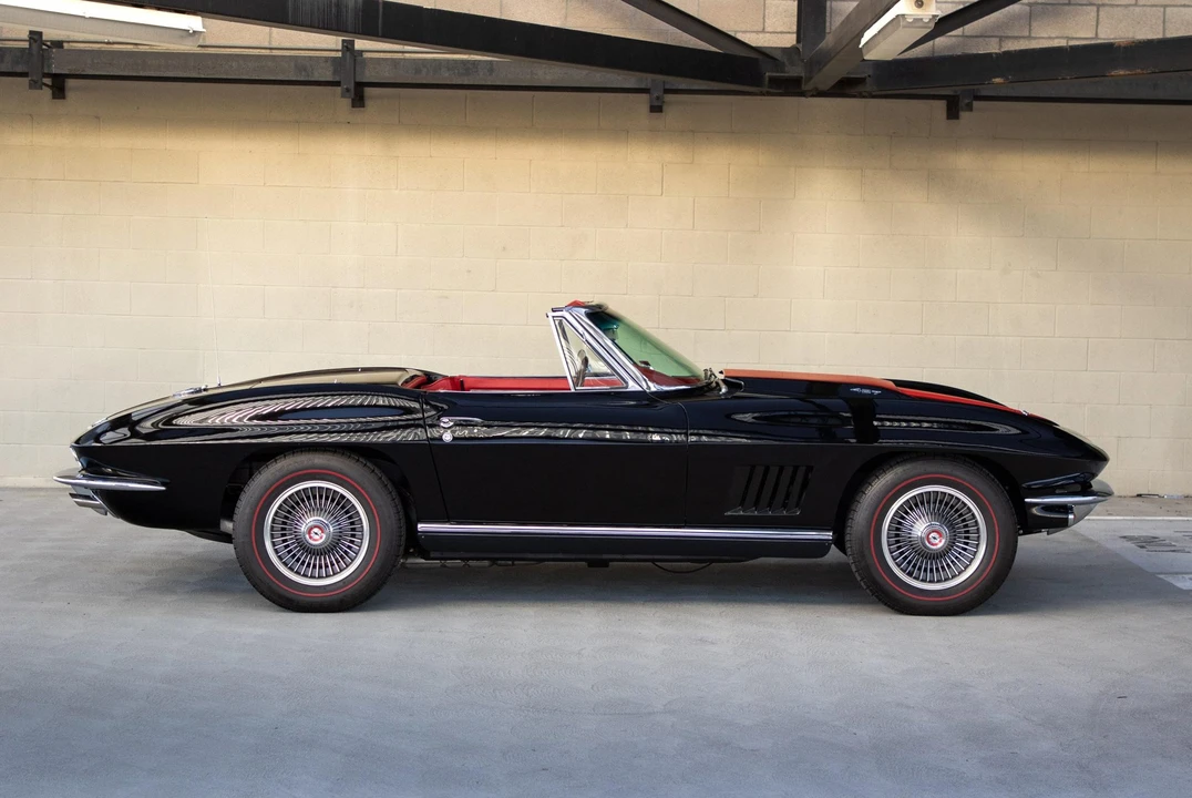 1967 Chevrolet Corvette C2 - Image 14 of 31