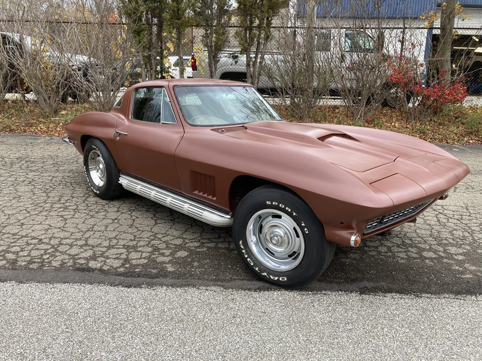 1967 Chevrolet Corvette C2 - Image 16 of 31