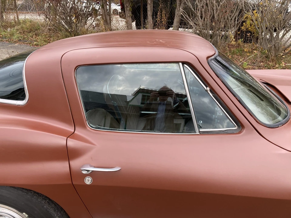 1967 Chevrolet Corvette C2 - Image 24 of 31