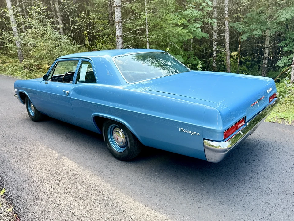 1966 Chevrolet Biscayne - Image 8 of 31