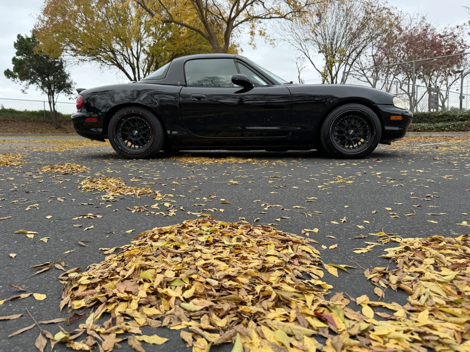 1999 Mazda NB MX-5 Miata - Image 10 of 31