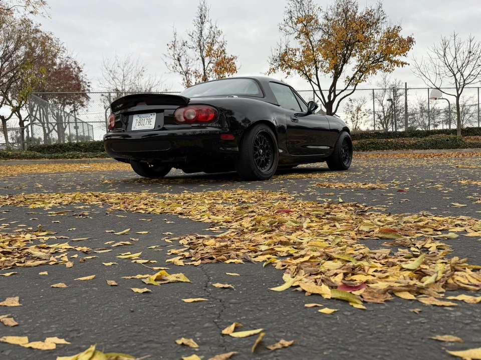 1999 Mazda NB MX-5 Miata - Image 11 of 31