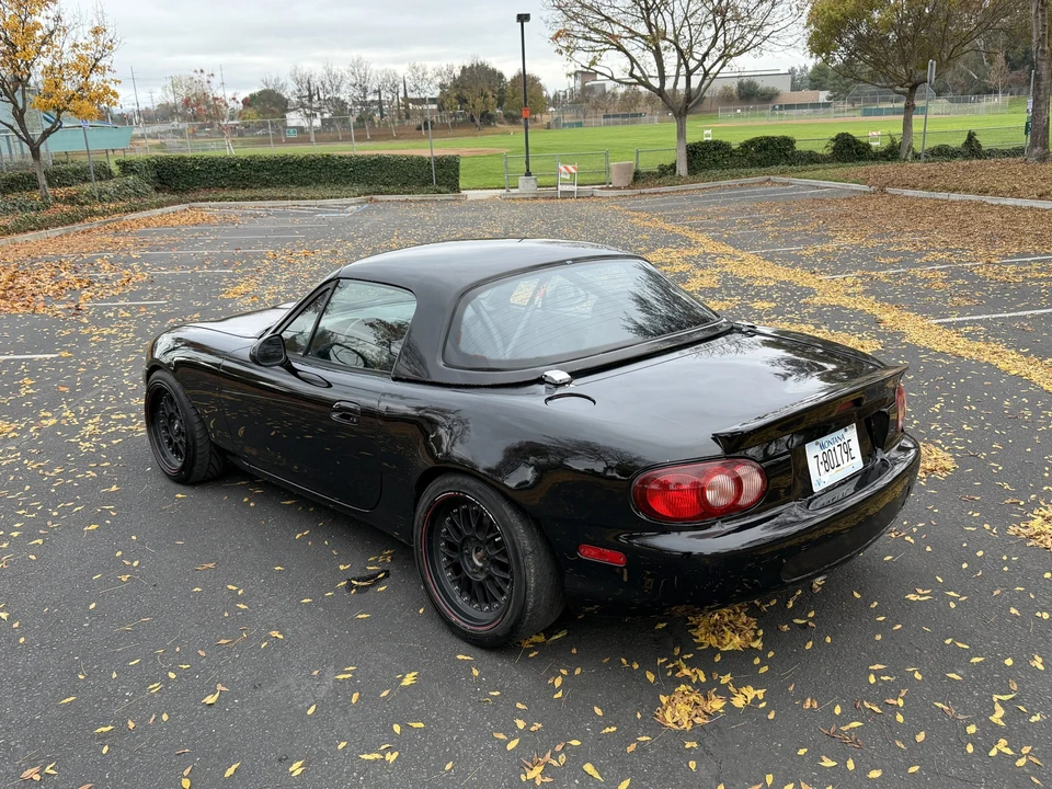 1999 Mazda NB MX-5 Miata - Image 19 of 31