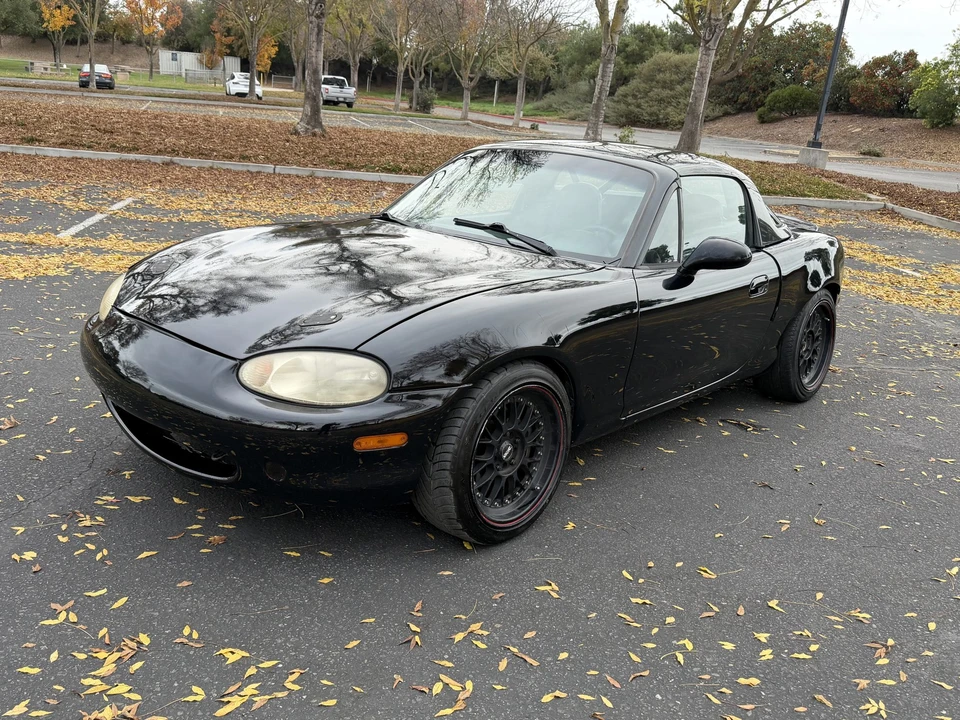 1999 Mazda NB MX-5 Miata - Image 3 of 31
