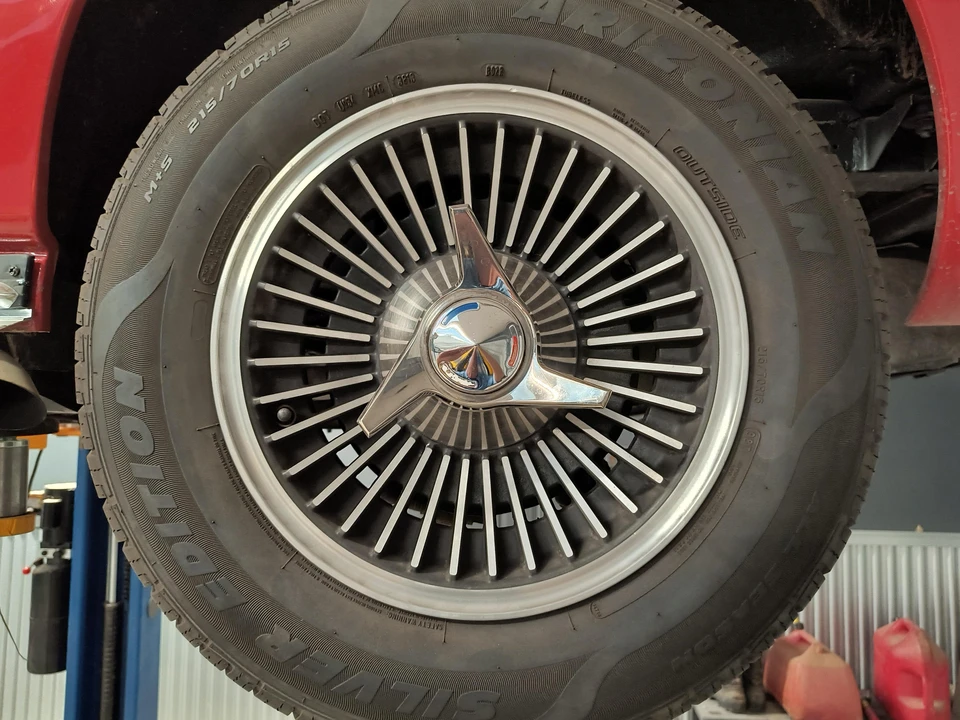 1965 Chevrolet Corvette C2 - Image 12 of 31