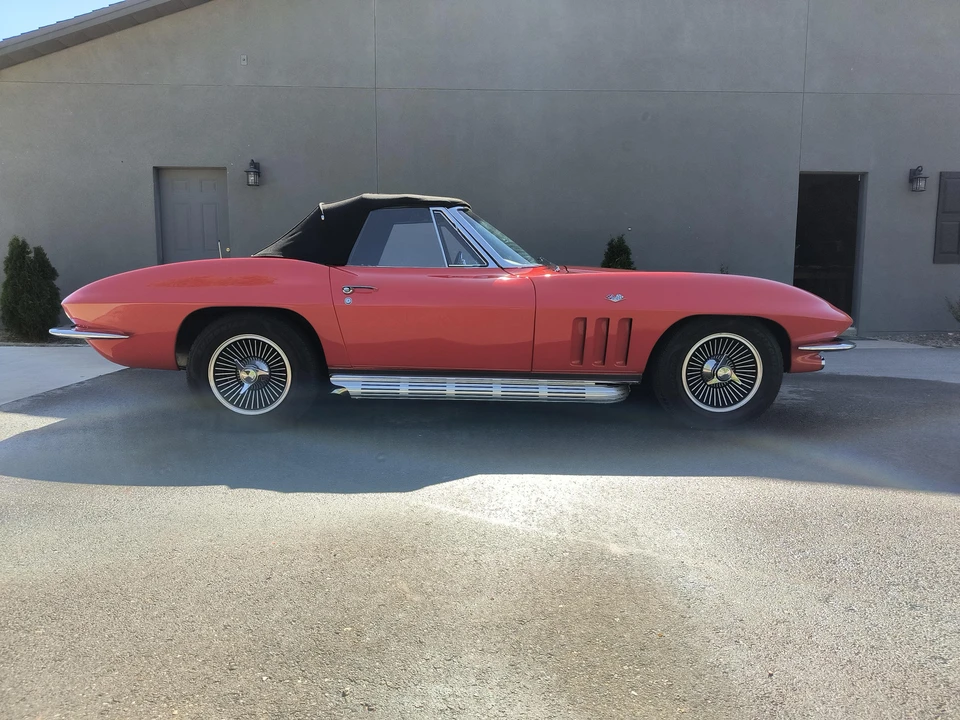 1965 Chevrolet Corvette C2 - Image 6 of 31
