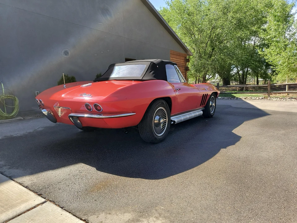 1965 Chevrolet Corvette C2 - Image 7 of 31