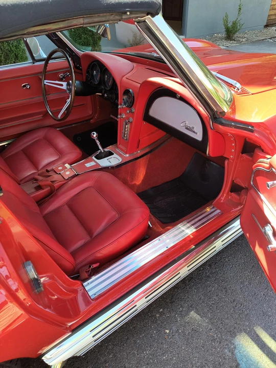 1965 Chevrolet Corvette C2 - Image 18 of 31