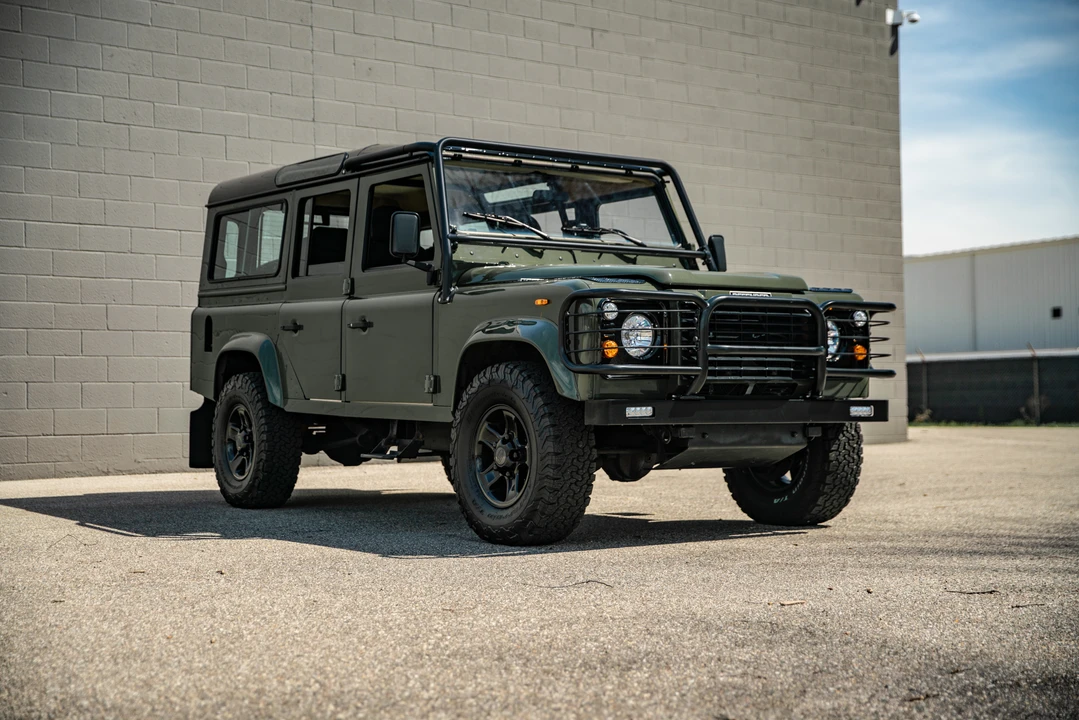 1986 Land Rover Defender 110 - Image 5 of 31