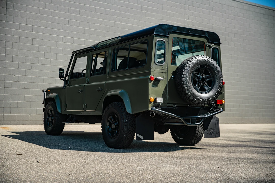 1986 Land Rover Defender 110 - Image 10 of 31