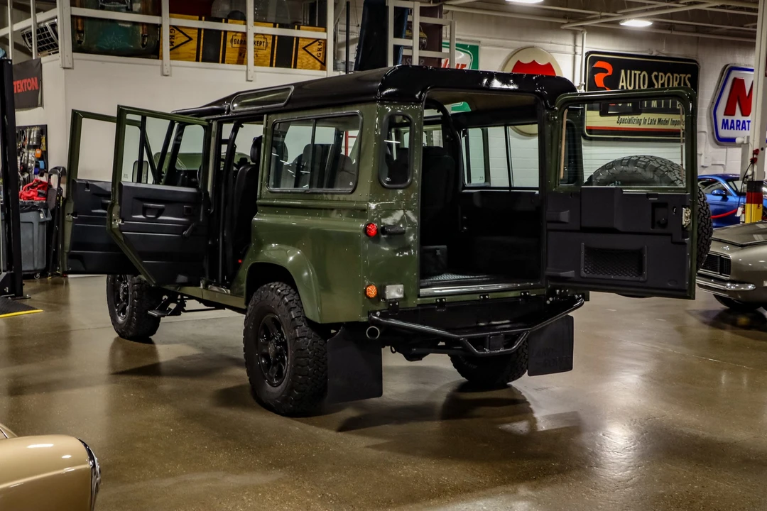 1986 Land Rover Defender 110 - Image 22 of 31