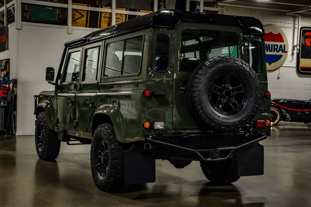 1986 Land Rover Defender 110 - Image 18 of 31